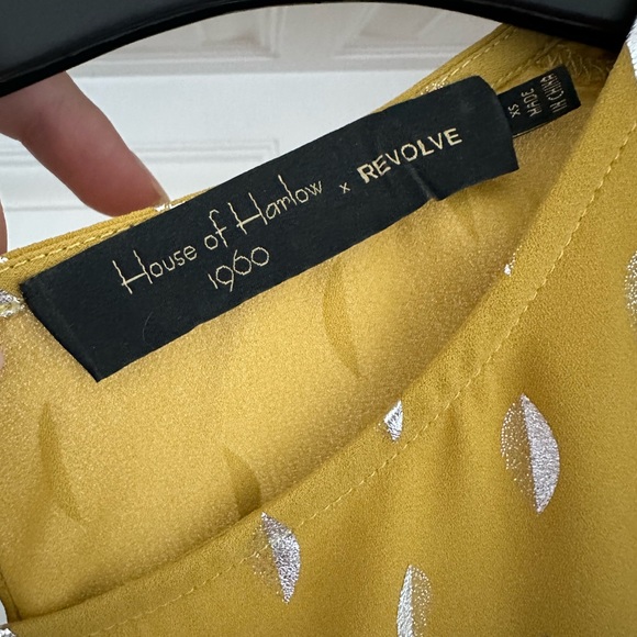 HOUSE OF HARLOW x REVOLVE yellow blouse - Picture 4 of 4